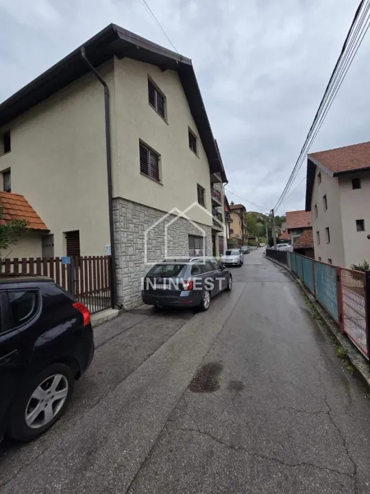 Prodaja, kuća, 296m², Užice, Srbija