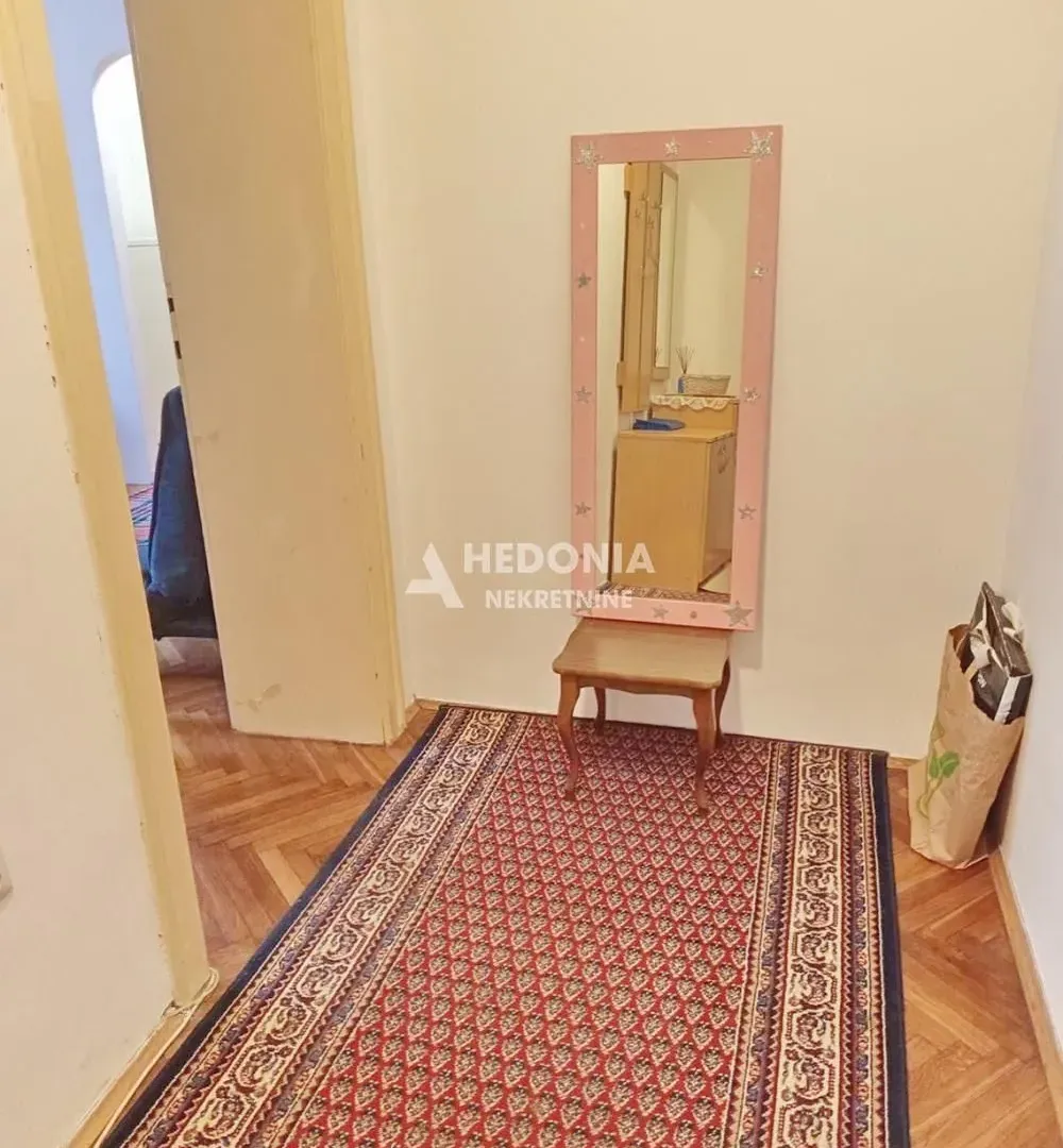 Izdavanje, jednosoban stan, 32m², Vukov Spomenik, Zvezdara Sve Podlokacije