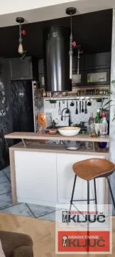 Prodaja, dvosoban stan, 69m², Centar, Novi Sad - image 9