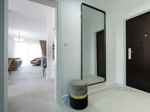 Sale, two bedroom apartment, 87m², Bečići, Budva - image 12