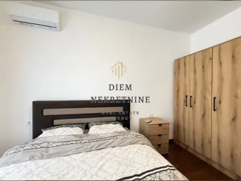 Izdavanje, dvosoban stan, 72m², Master Kvart, Podgorica - image 3