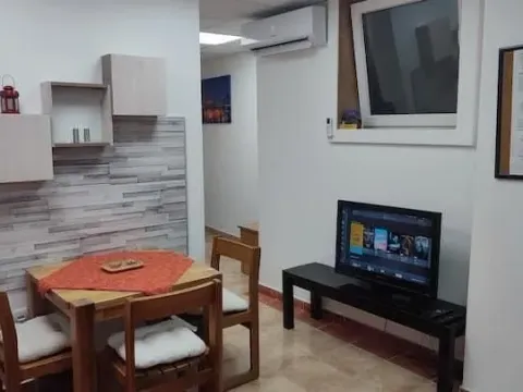 Prodaja, poslovni prostor, 39m², Zeleni Venac, Beograd - image 10