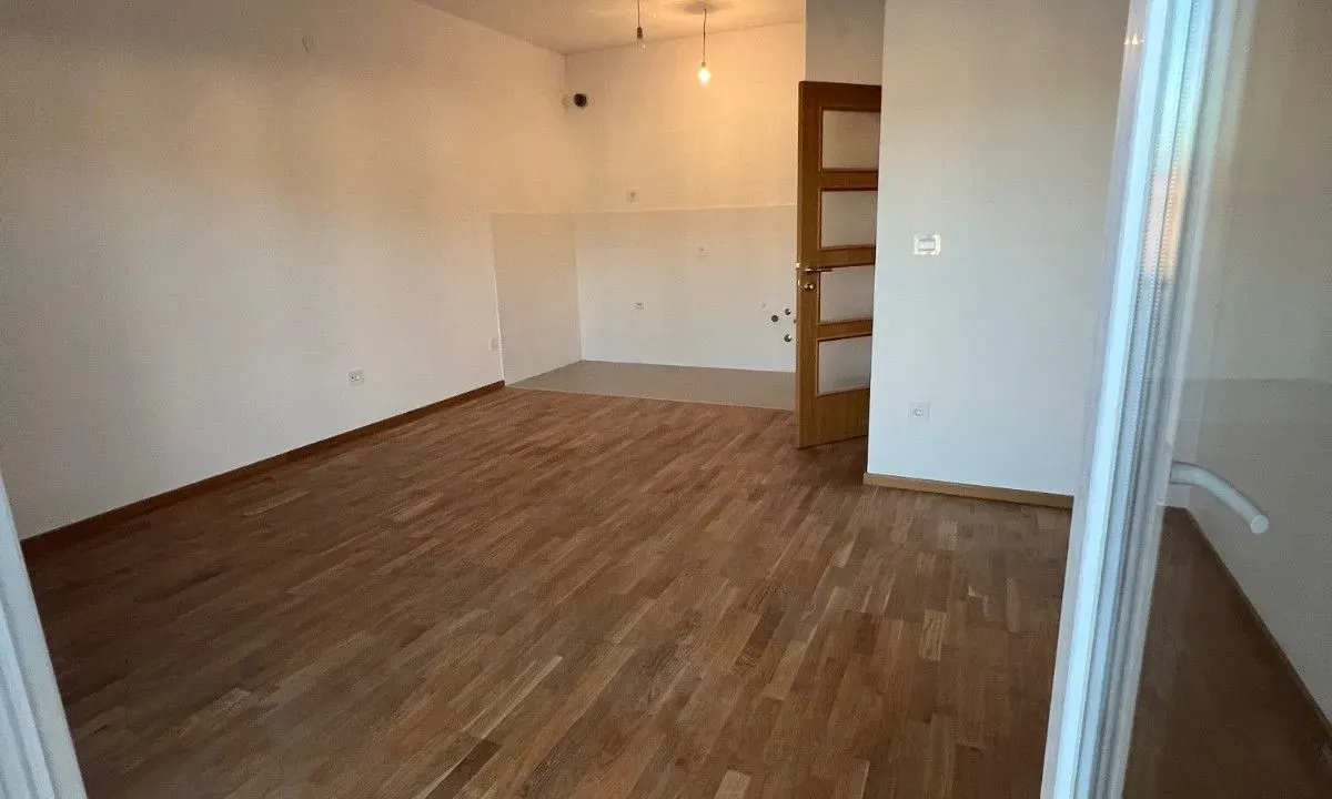 Sale, two bedroom apartment, 72m², Stari Aerodrom, Podgorica