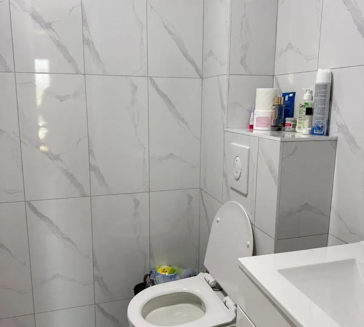 Izdavanje, jednosoban stan, 42m², City Kvart, Podgorica