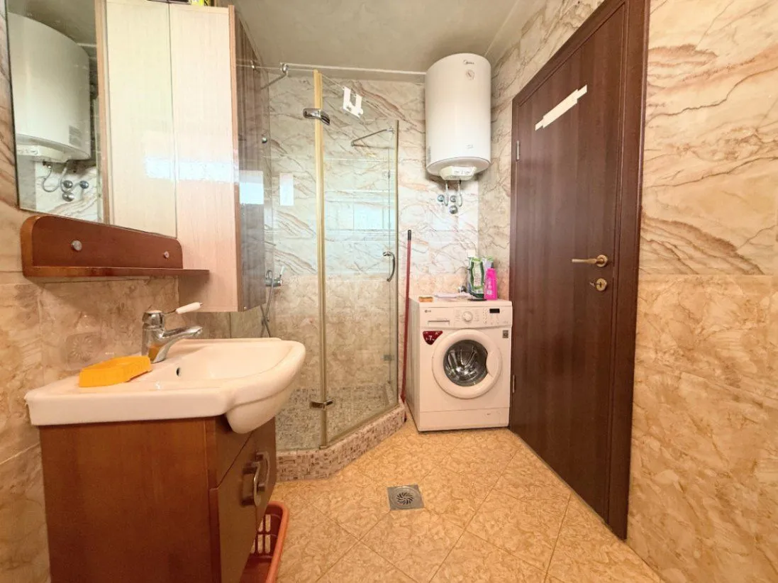 Sale, two bedroom apartment, 80m², Podkošljun, Budva