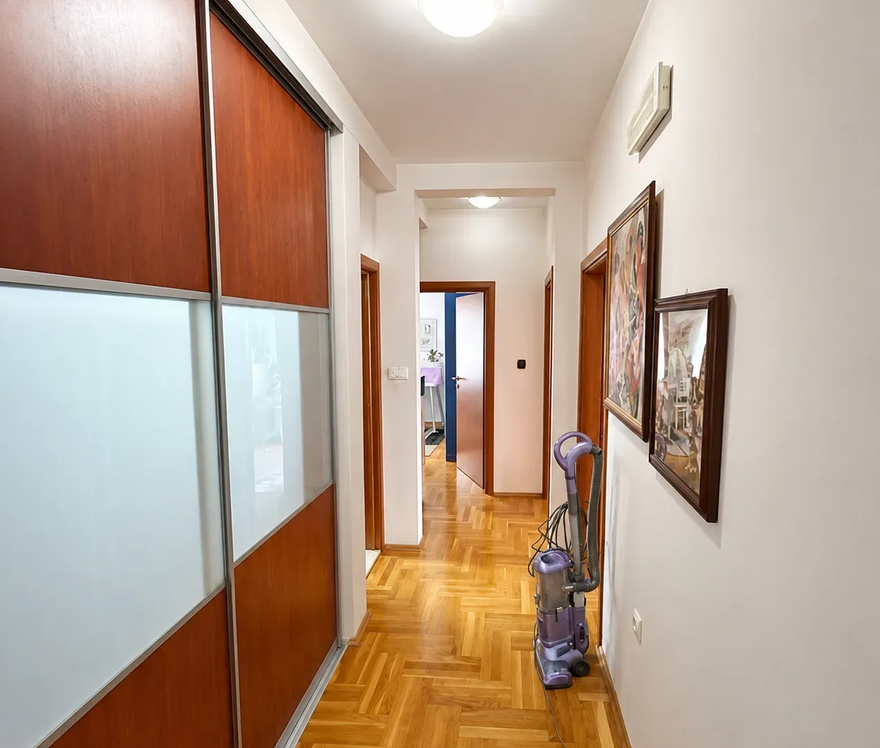 Prodaja, trosoban stan, 109m², Momišići, Podgorica