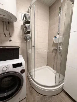 Izdavanje, jednosoban stan, 45m², City Kej, Podgorica - image 10