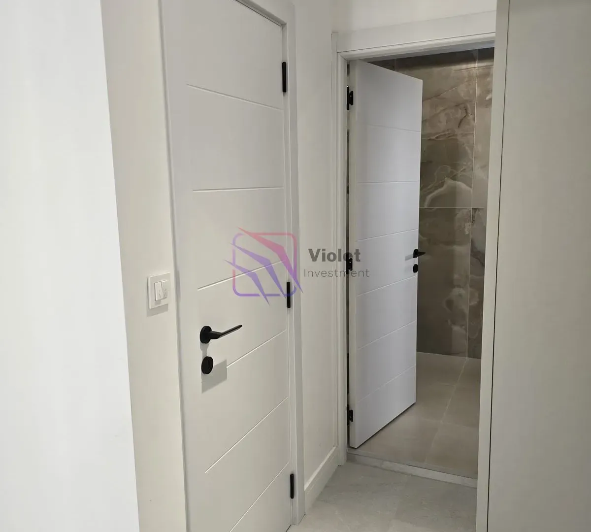 Prodaja, dvosoban stan, 72m², Centar, Tivat