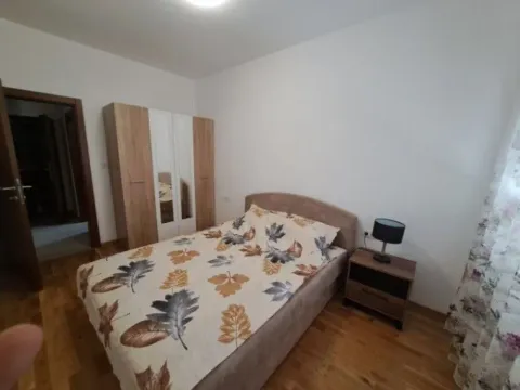 Izdavanje, jednosoban stan, 45m², Tuški Put, Podgorica - image 7