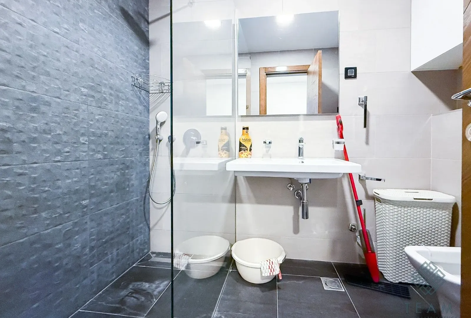 Izdavanje, jednosoban stan, 48m², Ljubović, Podgorica