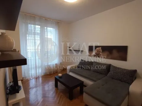 Rent, two bedroom apartment, 55m², Crveni Krst, Beograd - image 6
