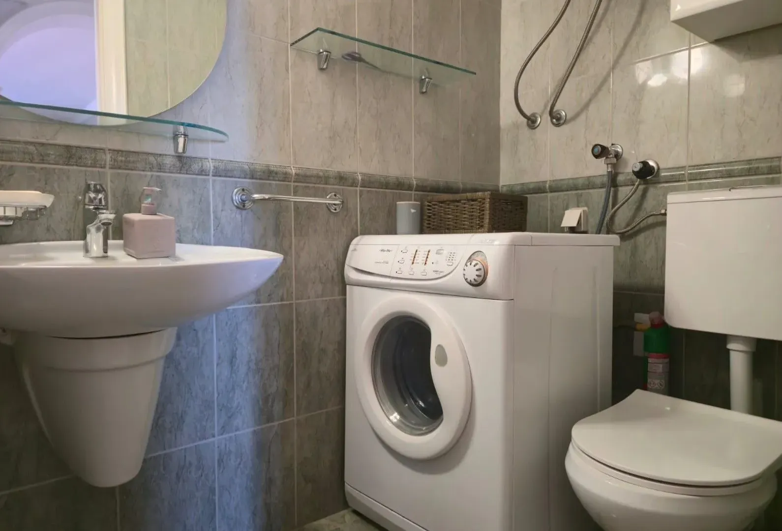 Rent, three bedroom apartment, 114m², Pod Goricom, Podgorica