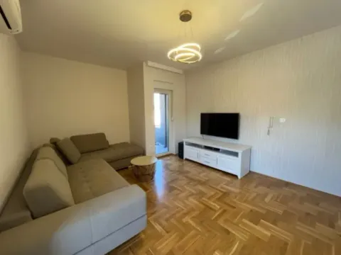 Izdavanje, jednosoban stan, 47m², Zabjelo, Podgorica - image 11
