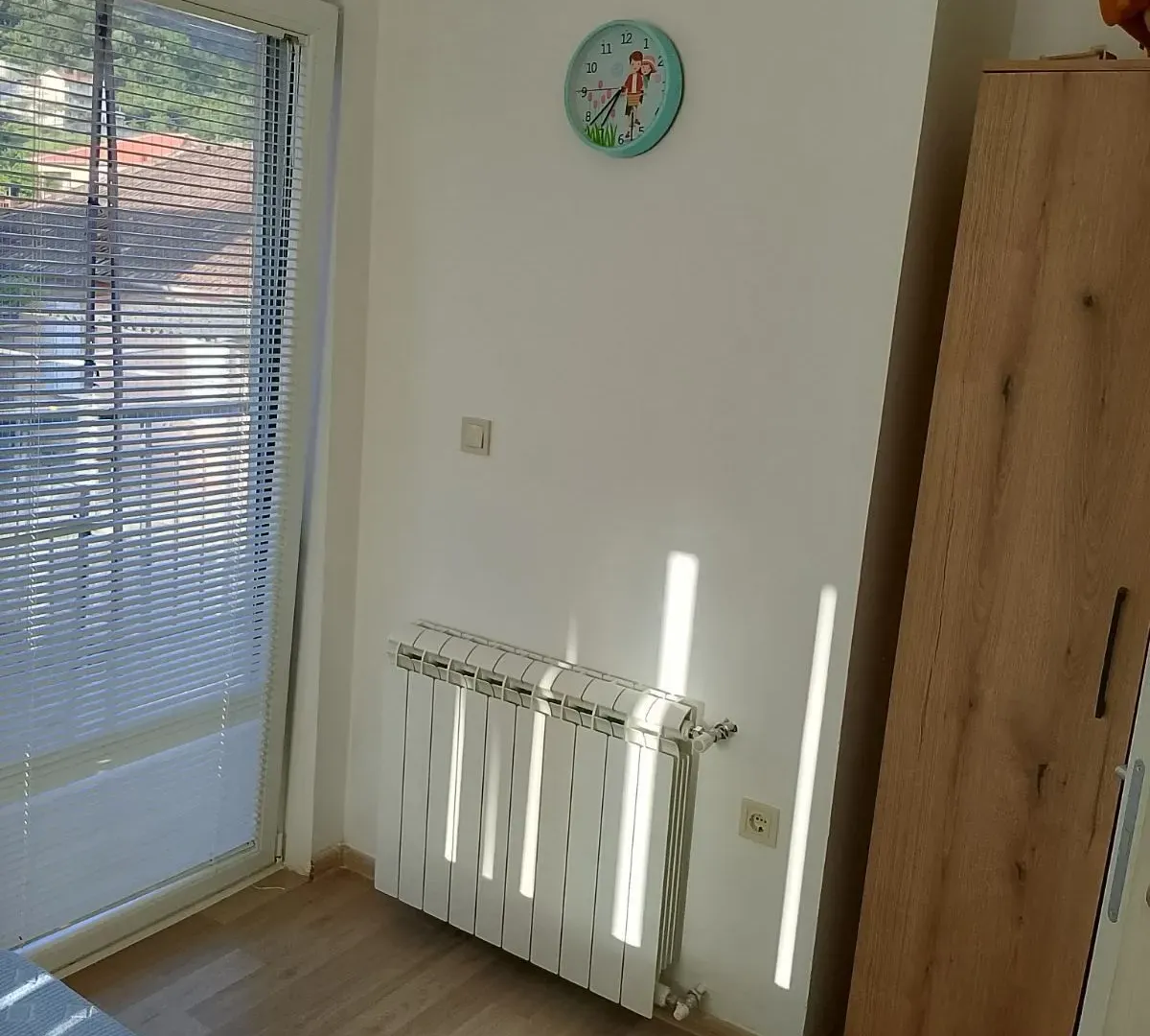 Izdavanje, dvosoban stan, 60m², Zelenika, Herceg Novi