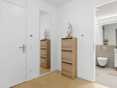 Izdavanje, dvosoban stan, 60m², Stari Grad, Beograd - image 11