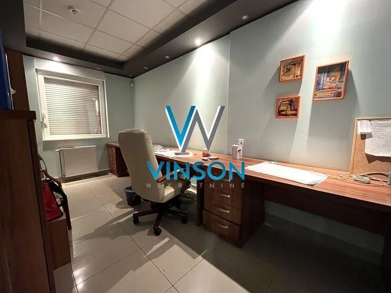 Rent, office space, 305m², Centar, Novi Sad