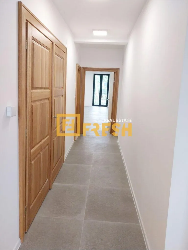 Rent, office space, 120m², Centar, Podgorica