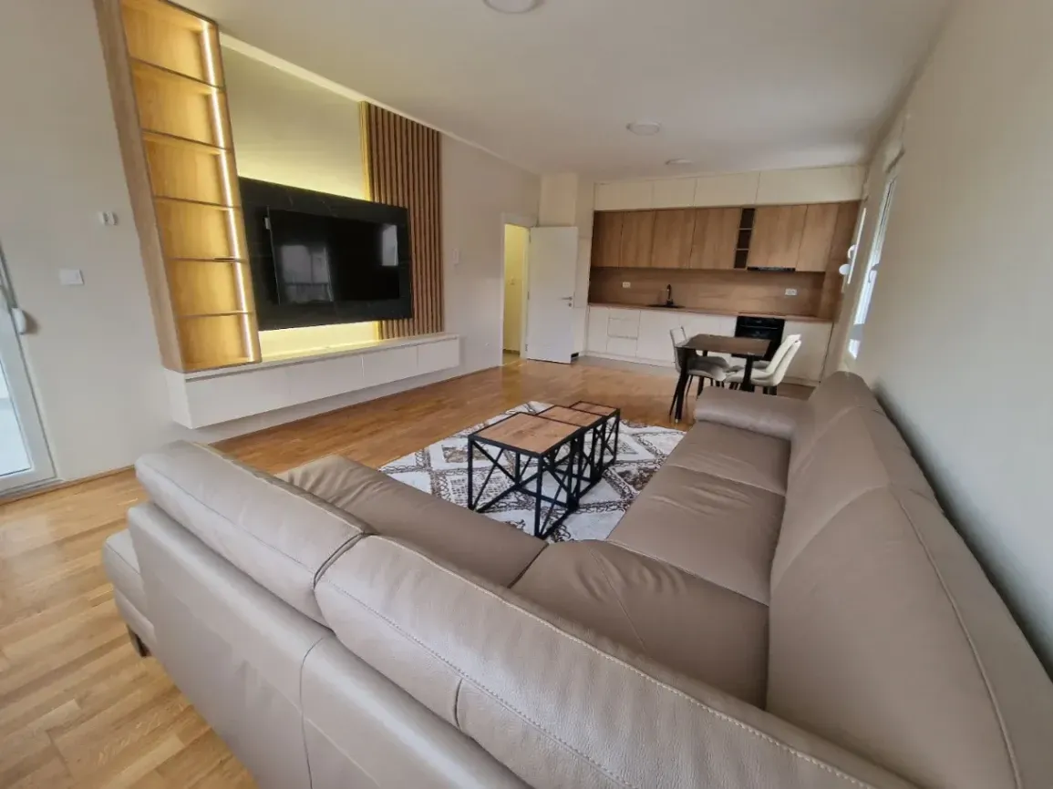 Prodaja, dvosoban stan, 70m², City Kvart, Podgorica