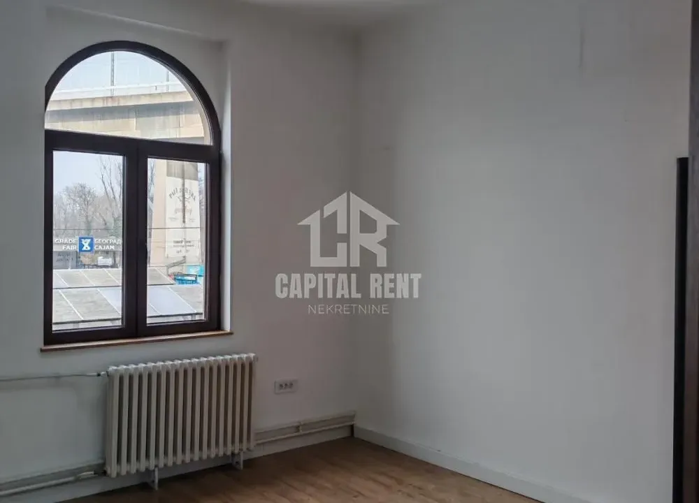 Rent, office space, 26m², Senjak, Beograd