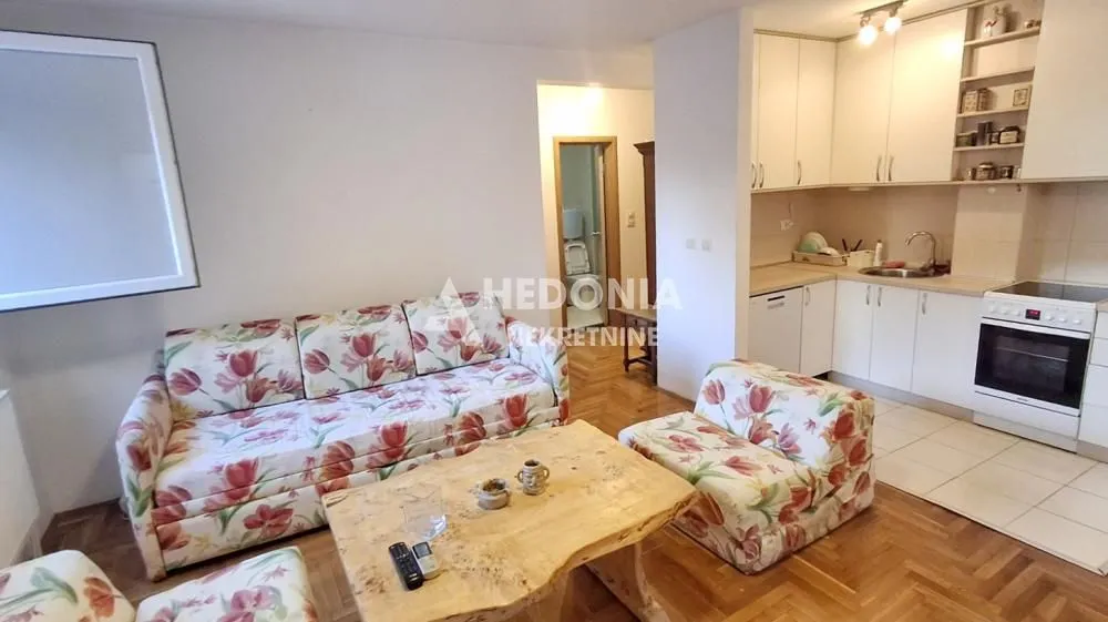 Sale, two bedroom apartment, 48m², Rakovica, Beograd