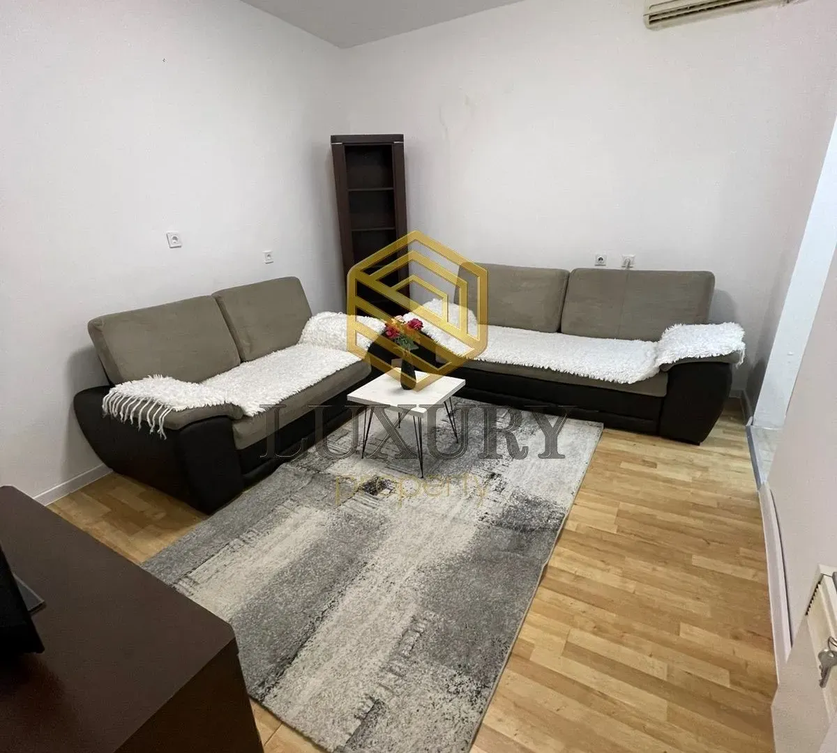 Izdavanje, jednosoban stan, 50m², Preko Morače, Podgorica