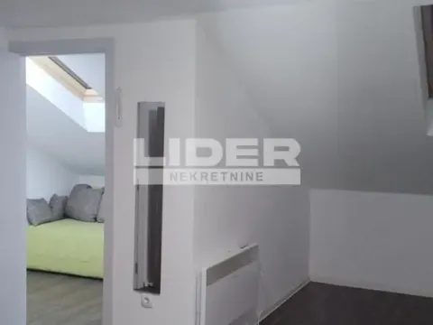 Stan in Zvezdara Sve Podlokacije