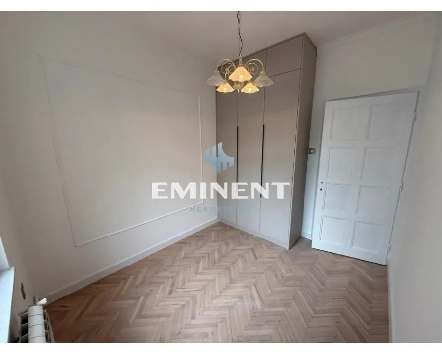 Rent, four bedroom apartment, 85m², Slavija, Vračar Sve Podlokacije