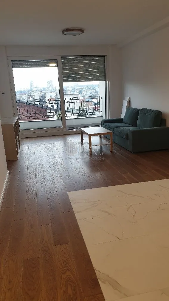 Izdavanje, jednosoban stan, 54m², Čubura, Beograd