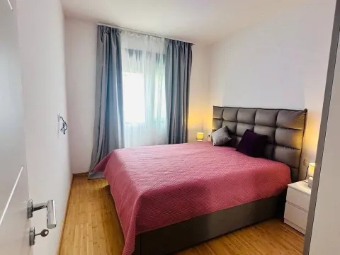 Izdavanje, dvosoban stan, 65m², Rozino, Budva - image 7