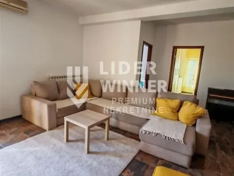 Izdavanje, četvorosoban stan, 120m², Petlovo Brdo, Beograd - image 12