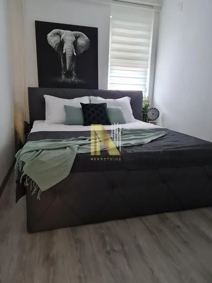 Prodaja, kuća, 76m², Salajka, Novi Sad Sve Podlokacije