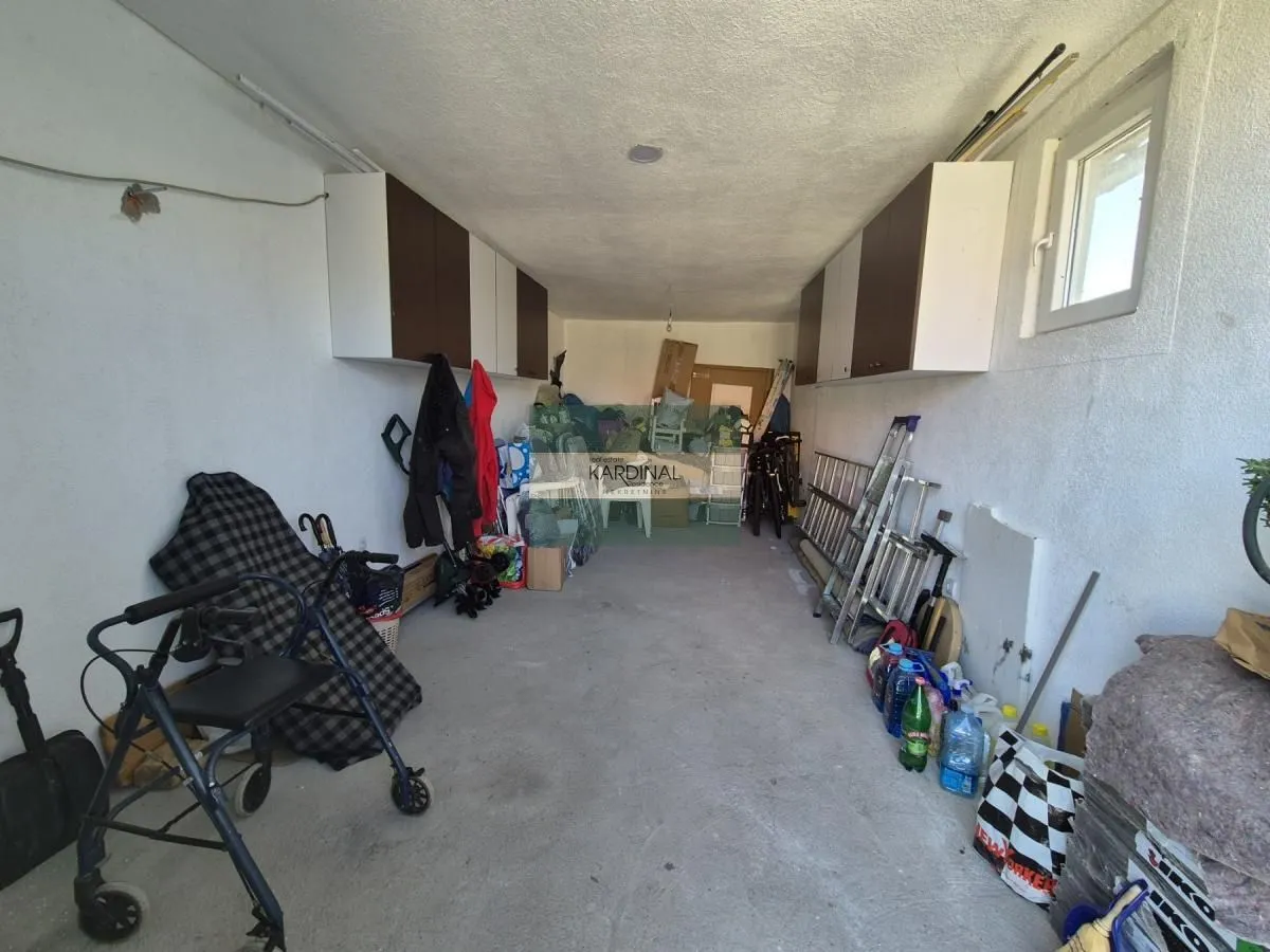 Prodaja, kuća, 128m², Crnče, Jagodina