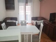 Izdavanje, jednosoban stan, 45m², Stari Aerodrom, Podgorica - image 1