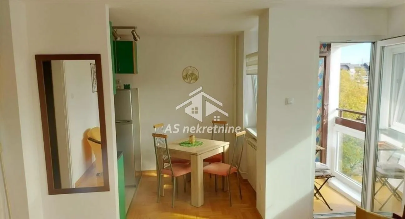 Rent, two bedroom apartment, 56m², Novi Beograd Sve Podlokacije, Beograd
