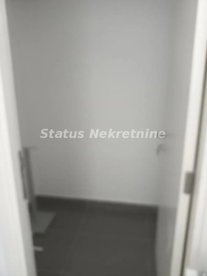 Sale, office space, 90m², Sajmište, Novi Sad