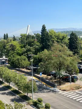 Rent, one bedroom apartment, 60m², Preko Morače, Podgorica - image 2
