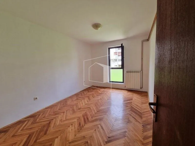 Prodaja, stan, 90m², Cetinje, Crna Gora