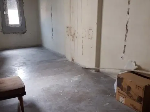 Prodaja, trosoban stan, 77m², Stari Grad, Beograd - image 4