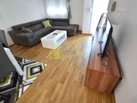 Izdavanje, dvosoban stan, 64m², City Kvart, Podgorica - image 5