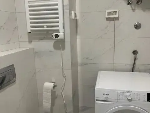 Izdavanje, jednosoban stan, 49m², Central Point, Podgorica - image 9