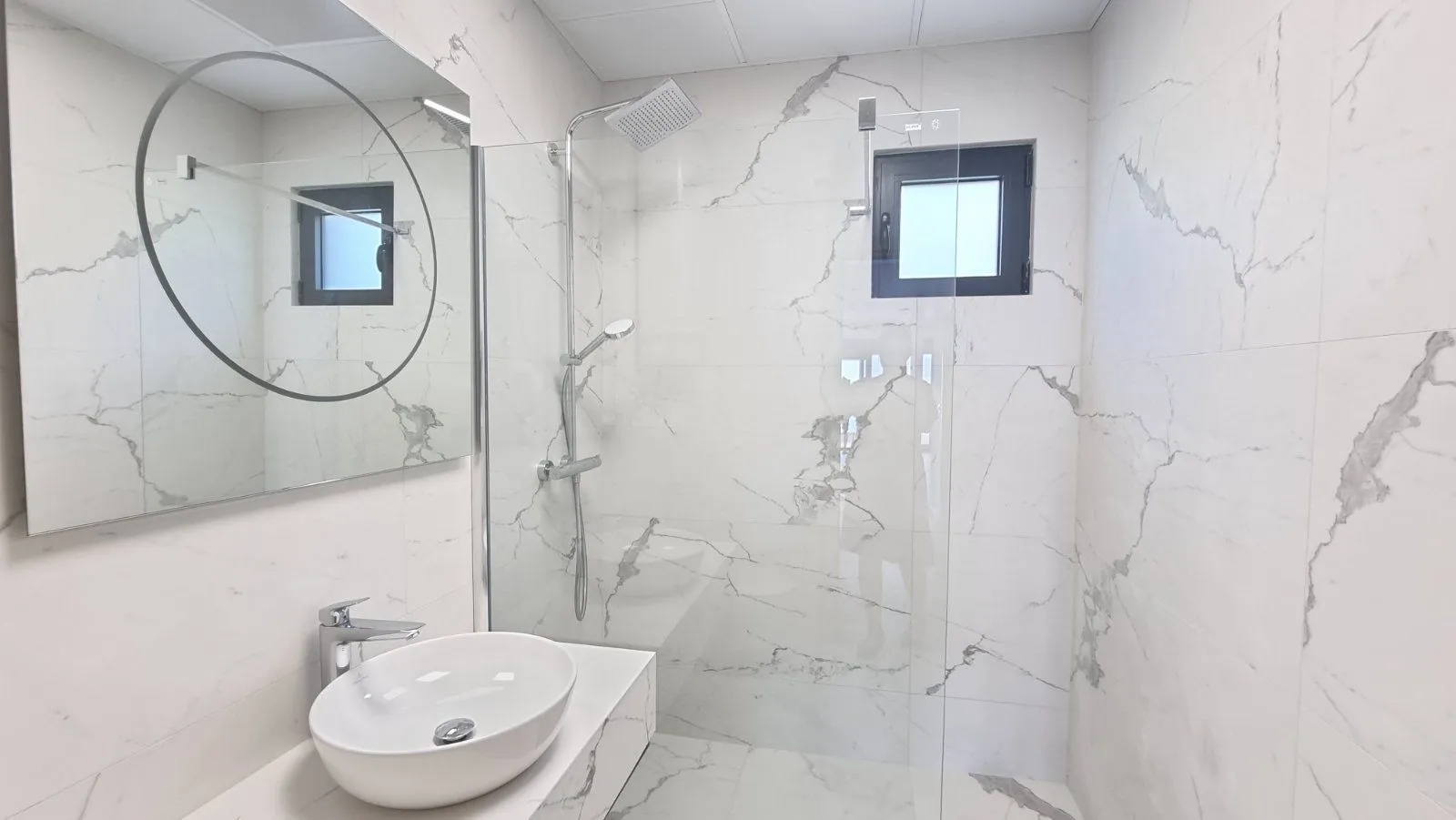 Sale, three bedroom apartment, 90m², Blizikuće, Budva