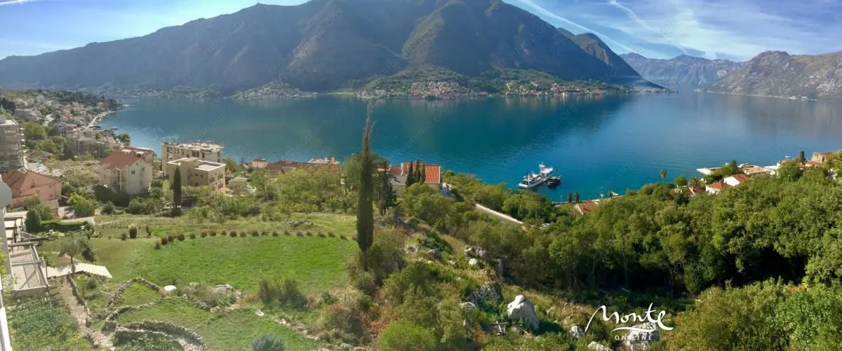 Prodaja, plac, 3060m², Dobrota, Kotor