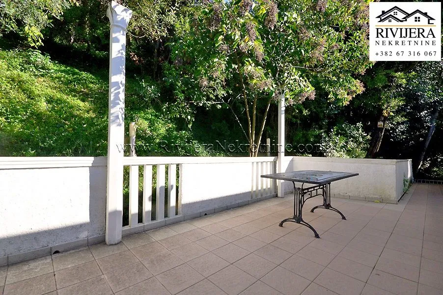 Prodaja, trosoban stan, 95m², Topla, Herceg Novi