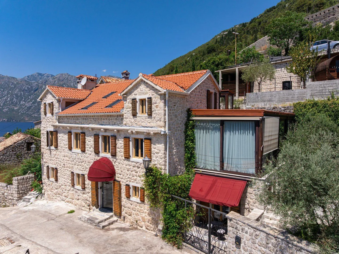 Sale, house, 258m², Perast, Kotor