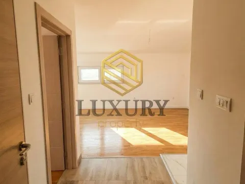 Prodaja, jednosoban stan, 68m², Zabjelo, Podgorica - image 7