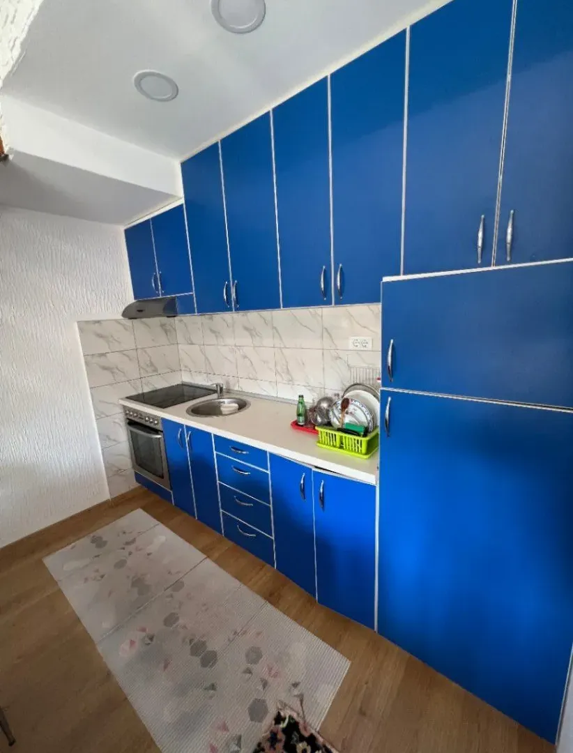 Sale, three bedroom apartment, 80m², Sutomore, Bar