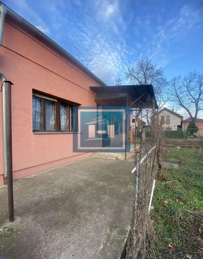 Prodaja, kuća, 98m², Dom Zdravlja, Ćuprija