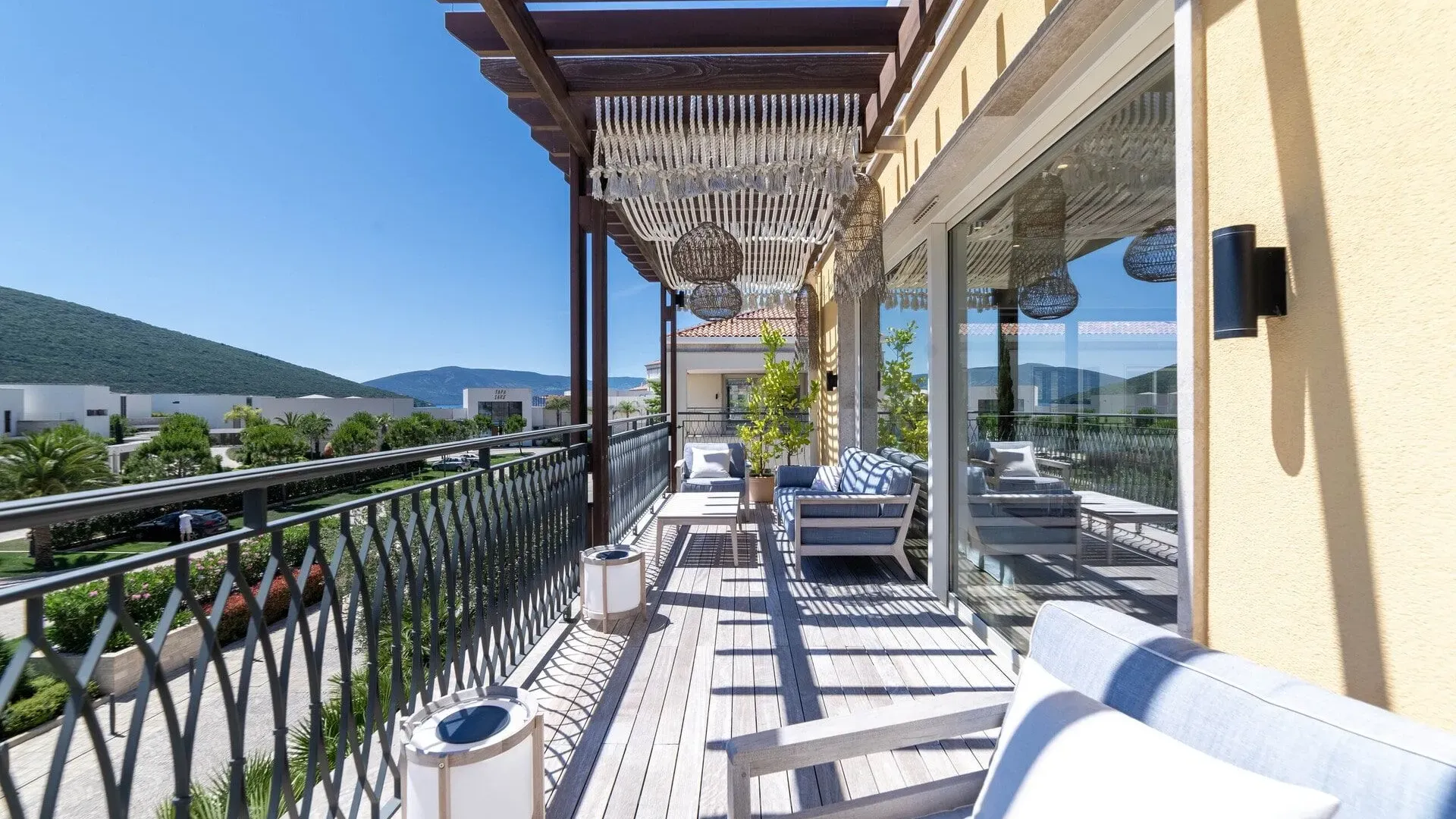 Prodaja, trosoban stan, 188m², Portonovi, Herceg Novi