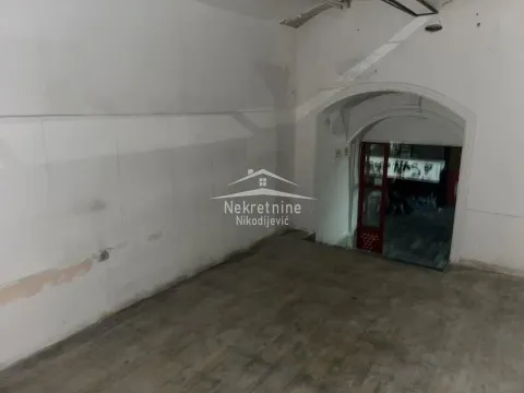 Prodaja, poslovni prostor, 17m², Stari Grad, Beograd - image 2