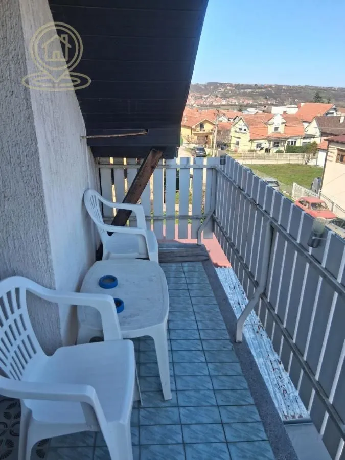 Prodaja, kuća, 400m², Aerodrom, Kragujevac